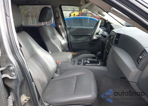 2007 Jeep Grand Cherokee Laredo z USA, uszkodzony, nr VIN 1J8HR48P87C646468